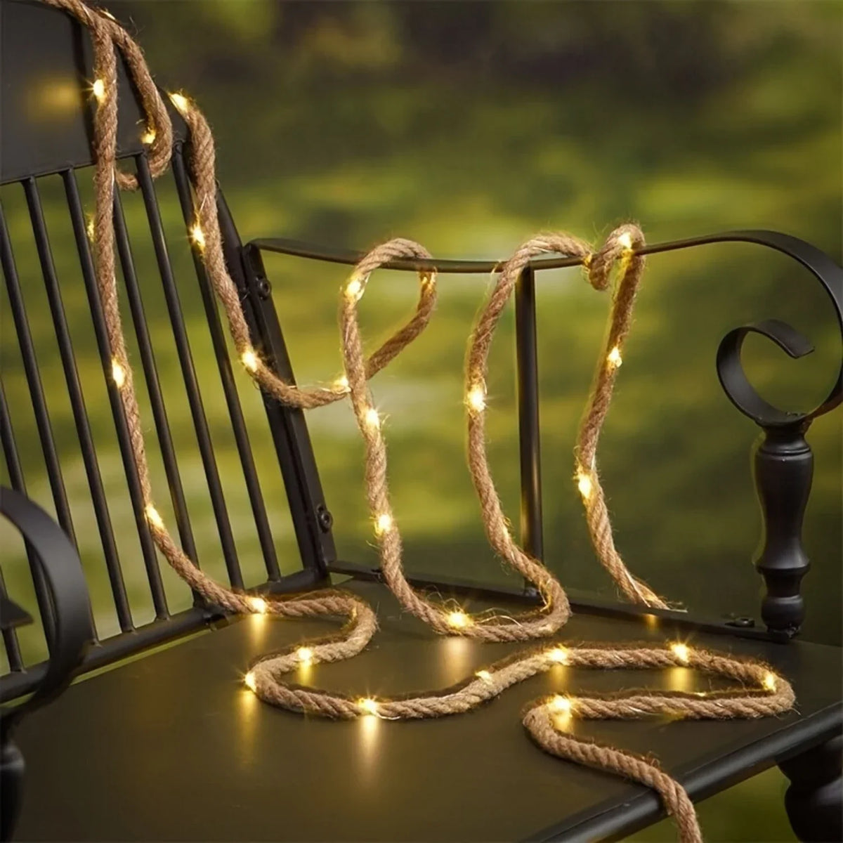 Solar-Lichterkette aus Hanfseil — 5 Meter, warmes LED-Licht