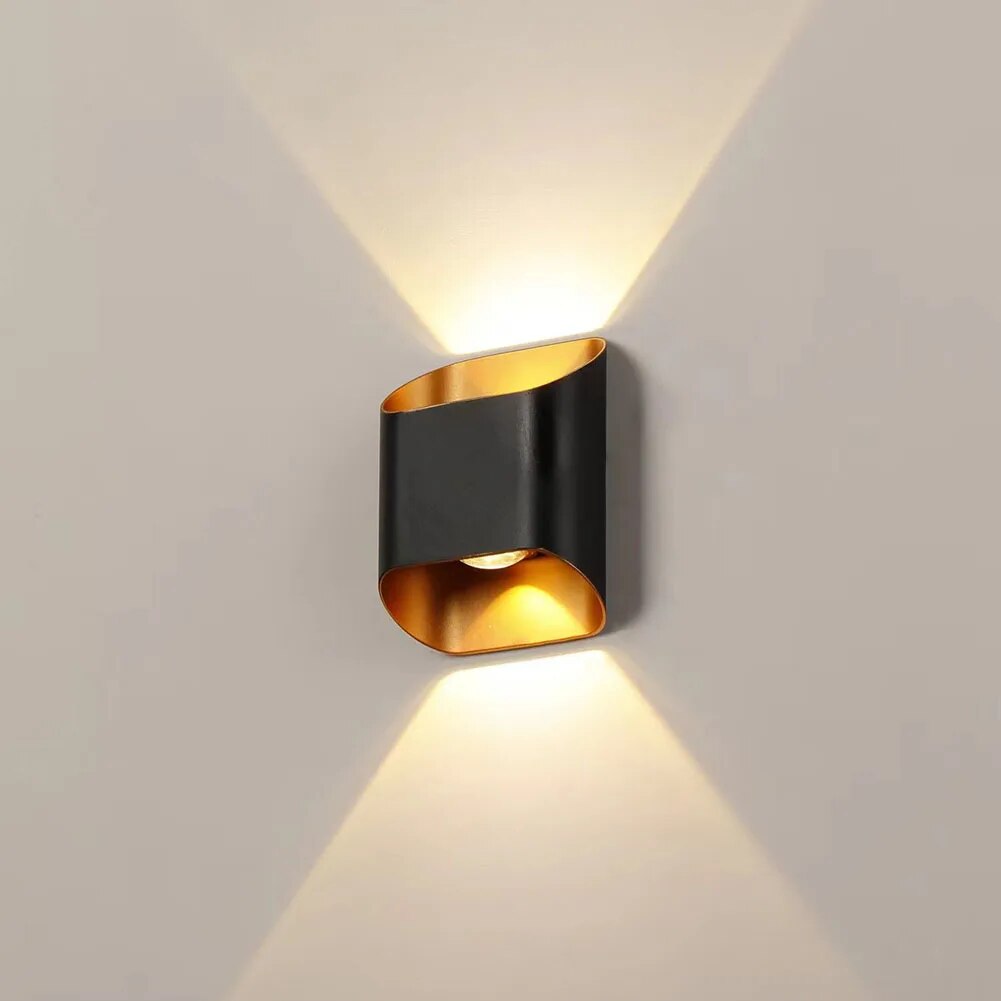 Moderne LED-Außenwandleuchte — IP65 wasserdicht, Licht nach oben und unten