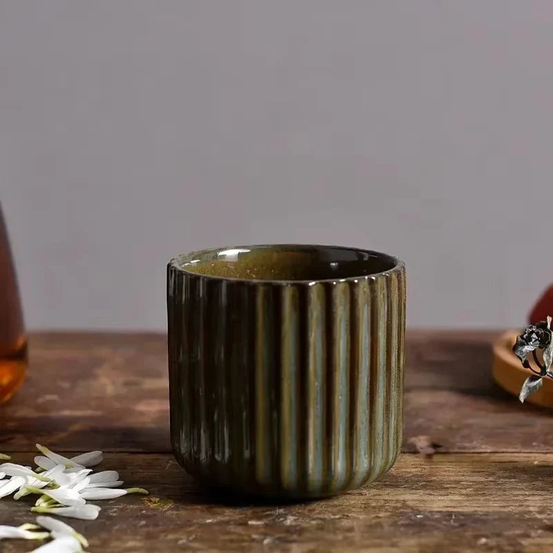 Taza de té de cerámica Japandi — taza japonesa retro a rayas