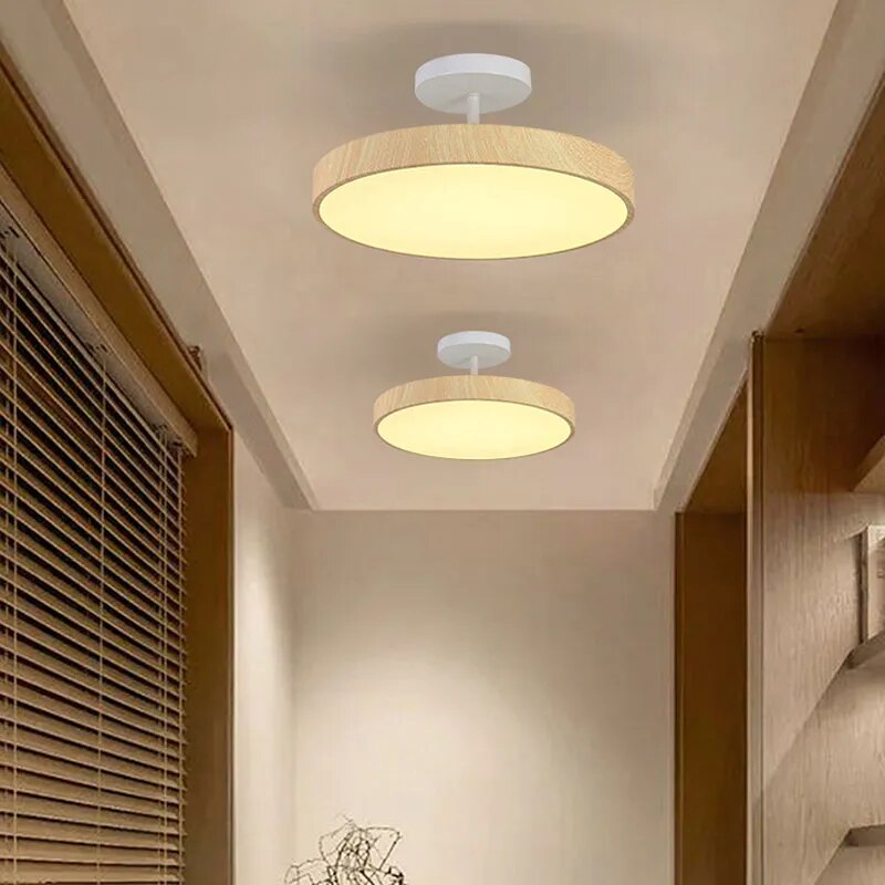 ラウンドLEDシーリングランプ - 木目調ゴールド、半埋込型