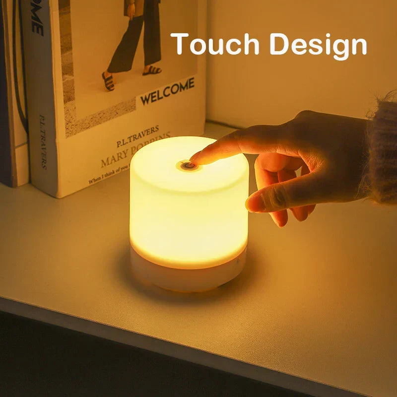 8.5cm LED-touchlampa med USB — dimbar vit ABS