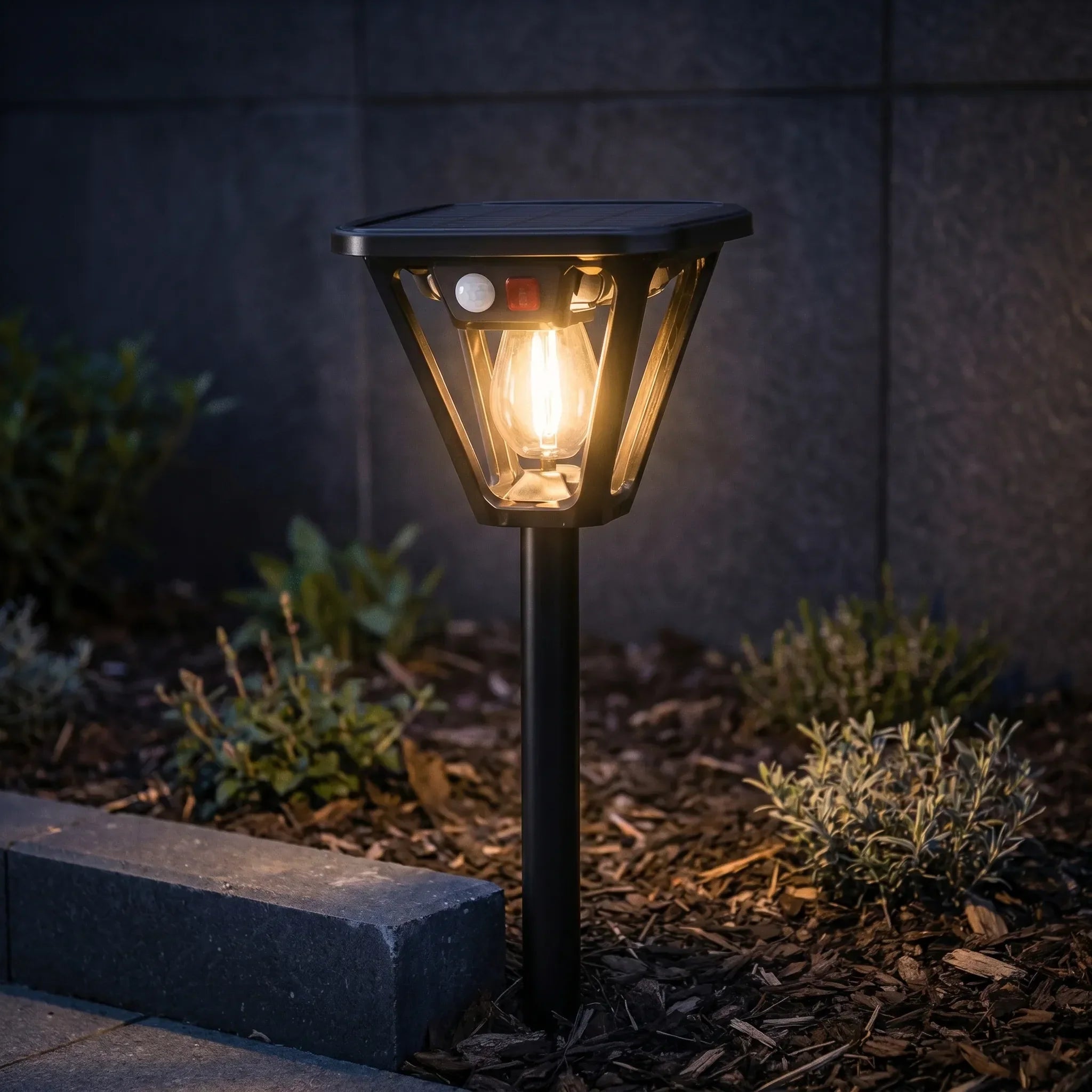 Solar Powered Post Light -  Illuminating Garden Paths - Wildoxy