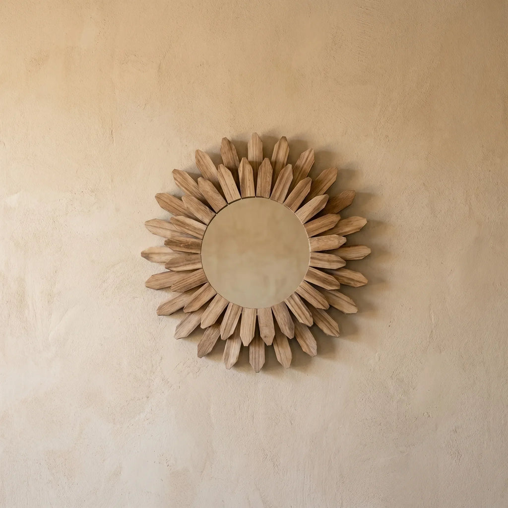 Sunburst Style Wall Mirror -  Reflecting Ambient Light - Wildoxy