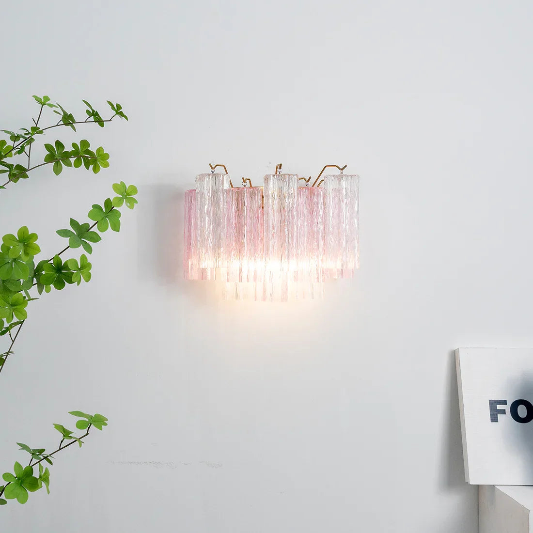Star-shaped glass tube wall lamp | wildoxy
