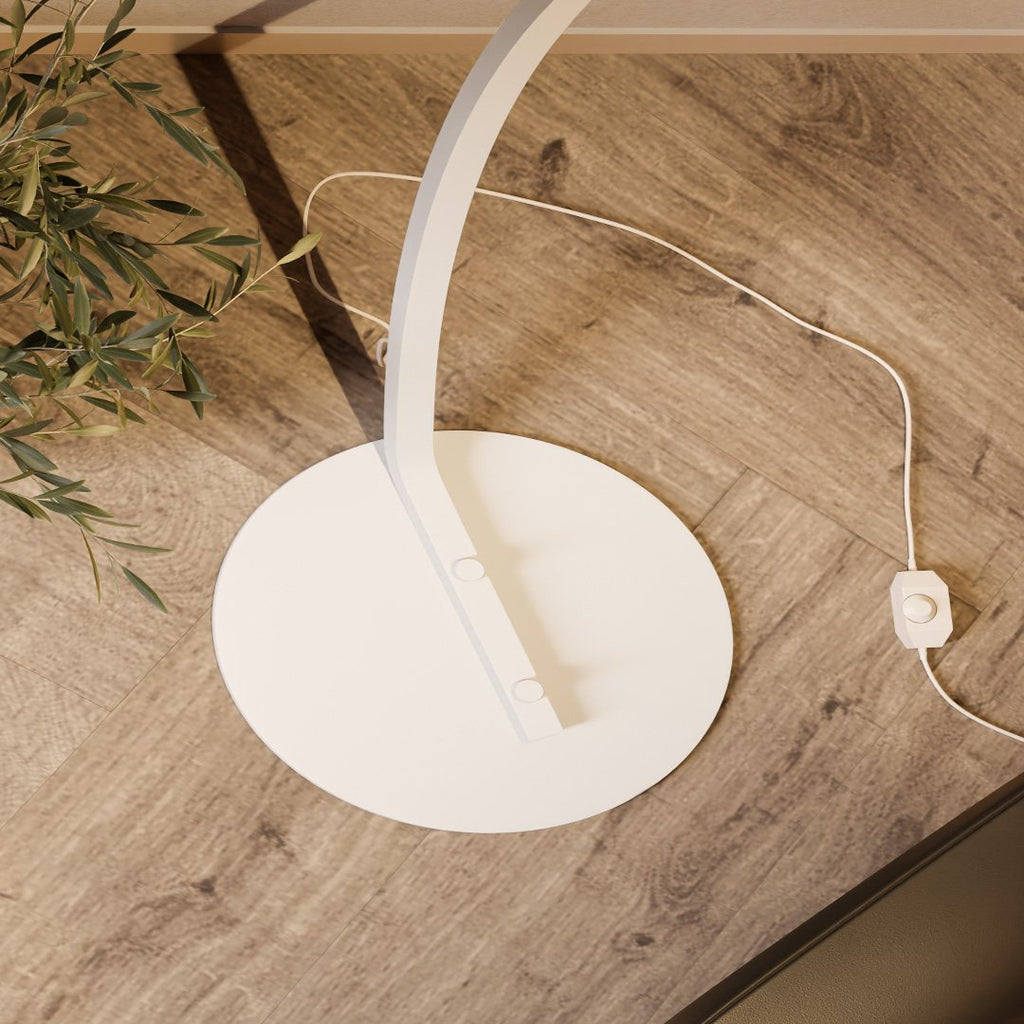 Gulvlampe med bue, 170cm — dæmpbar LED, sort og hvid