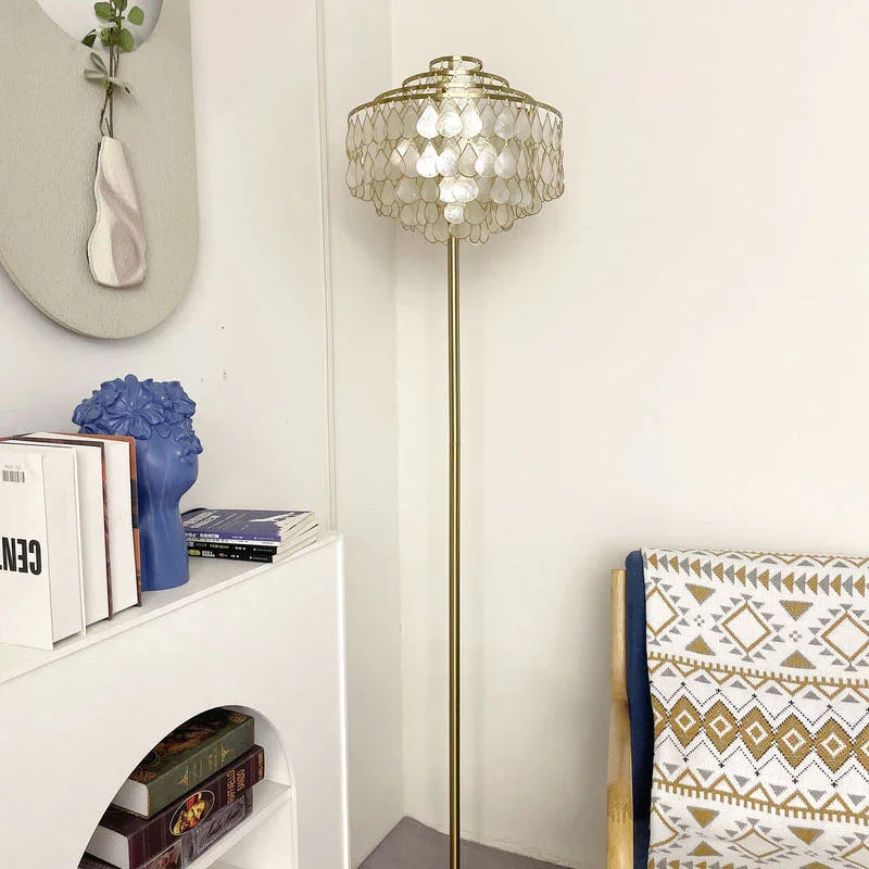Teardrops Capiz Floor Lamp | wildoxy