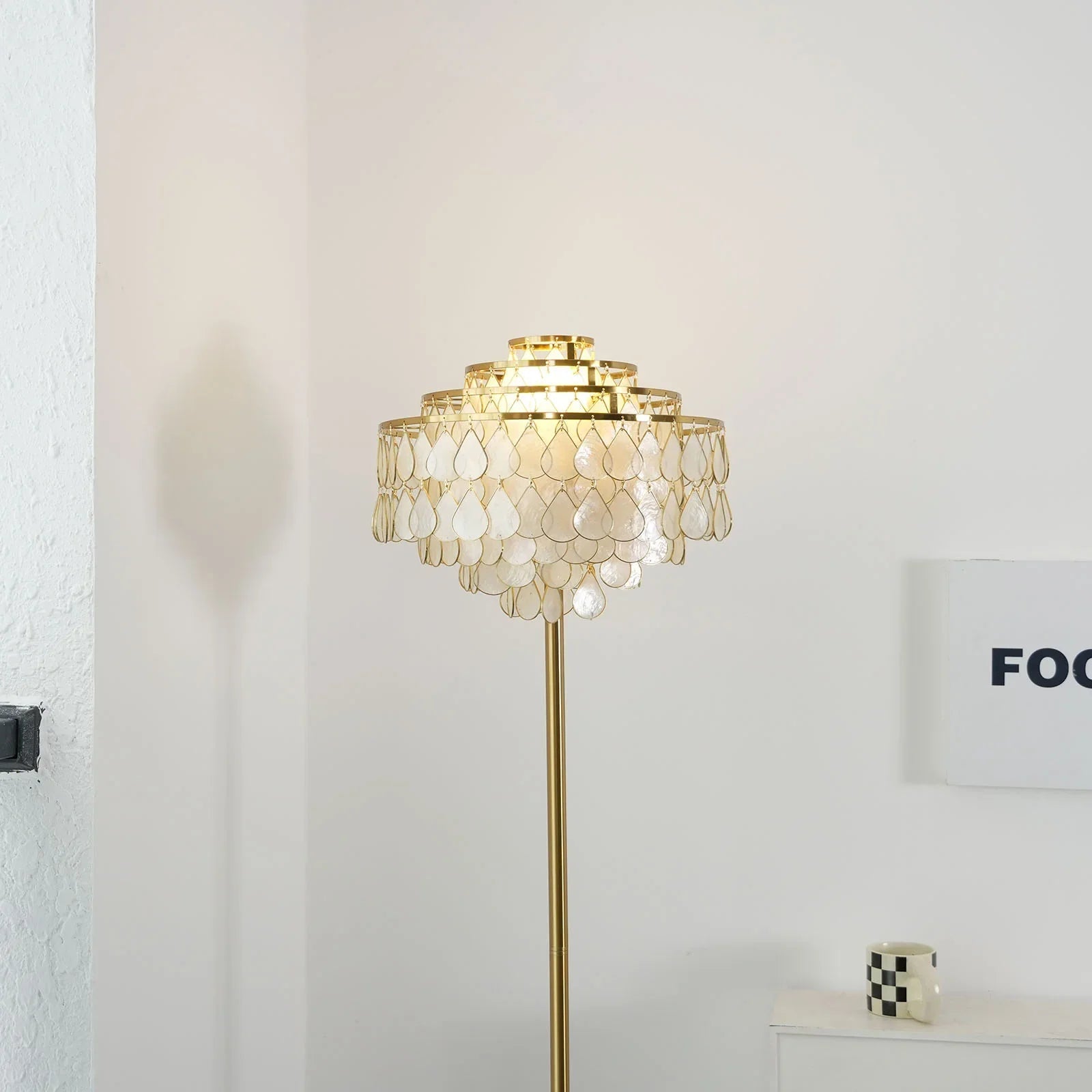 Teardrops Capiz Floor Lamp | wildoxy
