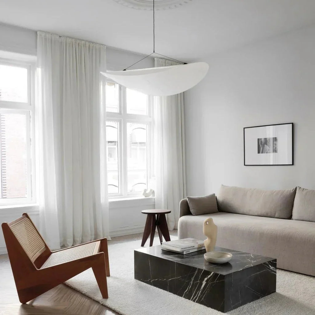Sculptural Silk Pendant Lamp — Graceful Form, Elegant Design