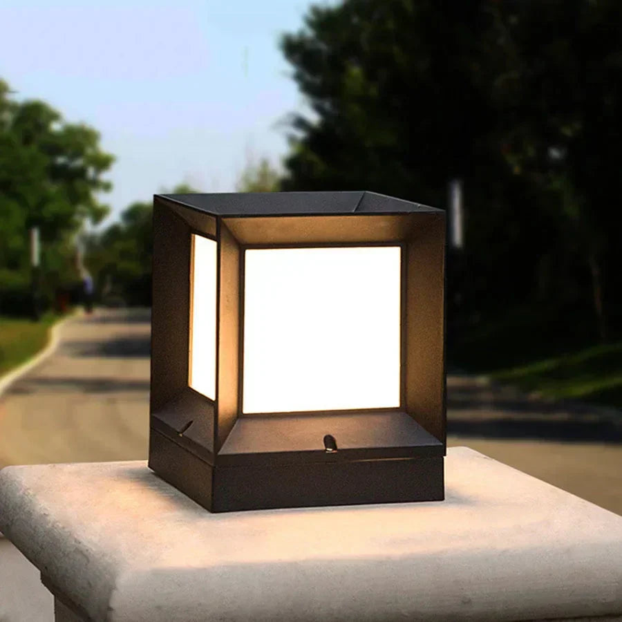 Moderni musta ulkojalkavalaisin — 12W LED