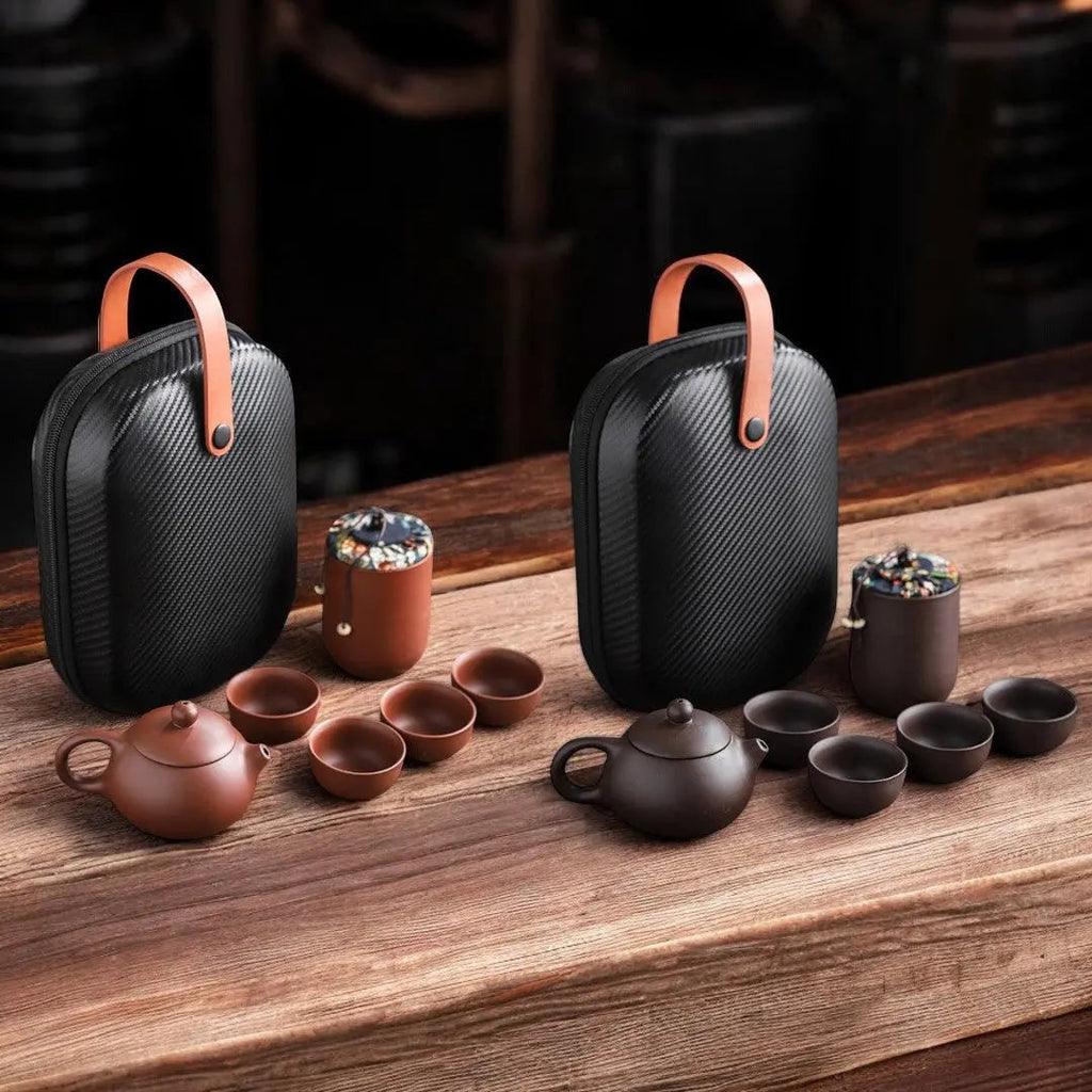 Juego de té de viaje de cerámica hecho a mano - tetera, 4 tazas y estuche