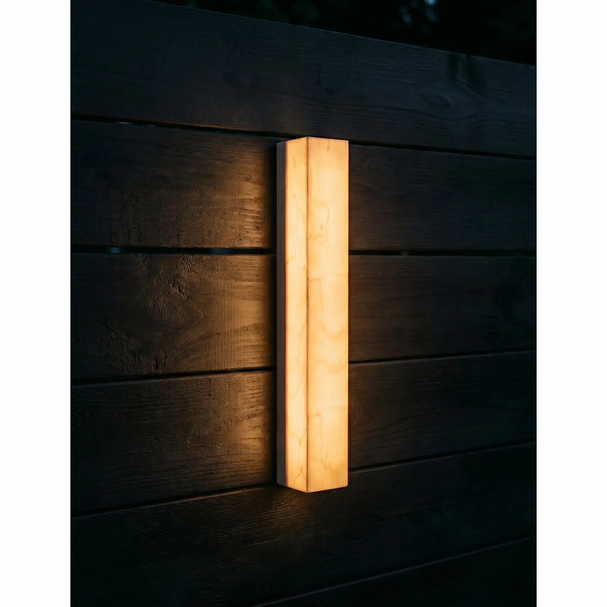 Modern Outdoor Wall Light -  Illuminating Patios - Wildoxy