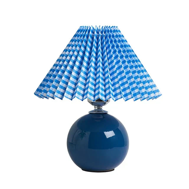 Lampka stołowa vintage — plisowany klosz, E27, 27cm