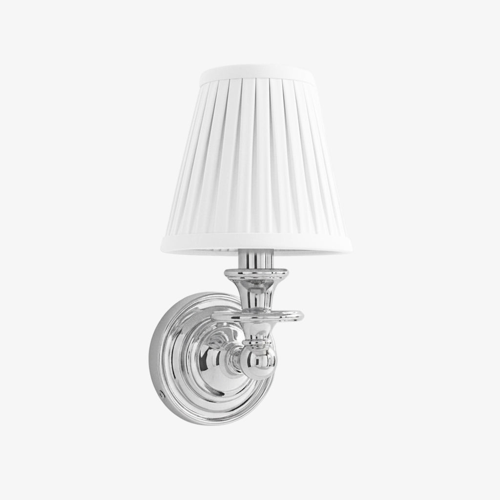 Vägglampa i smidesjärn — tygskärm, svanhalsarm