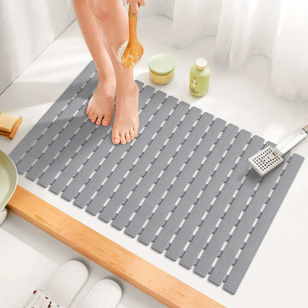 Non-Slip Bath Mat 40×63 cm — Suction Cups, Drain Holes