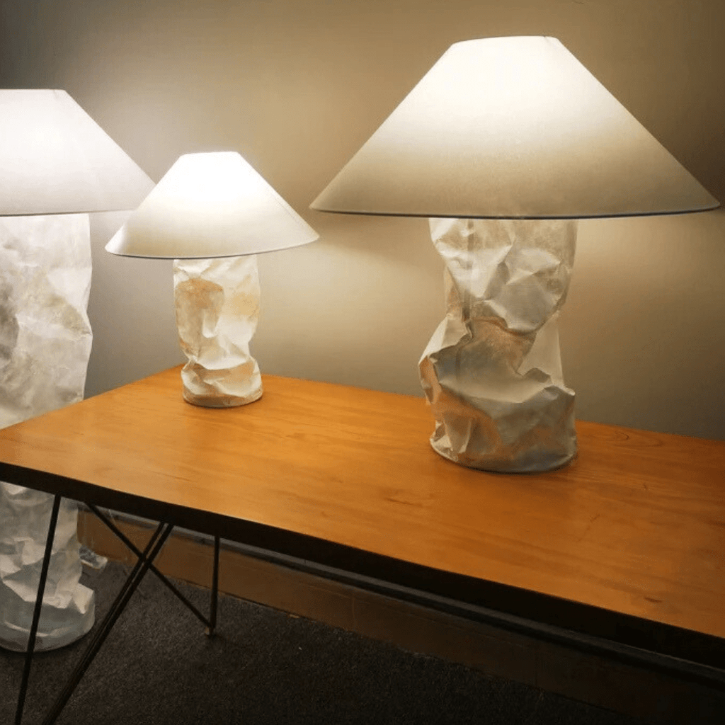 Aurelo Metal Table Lamp Series — E27 Socket Base, 90-260V AC Voltage Range