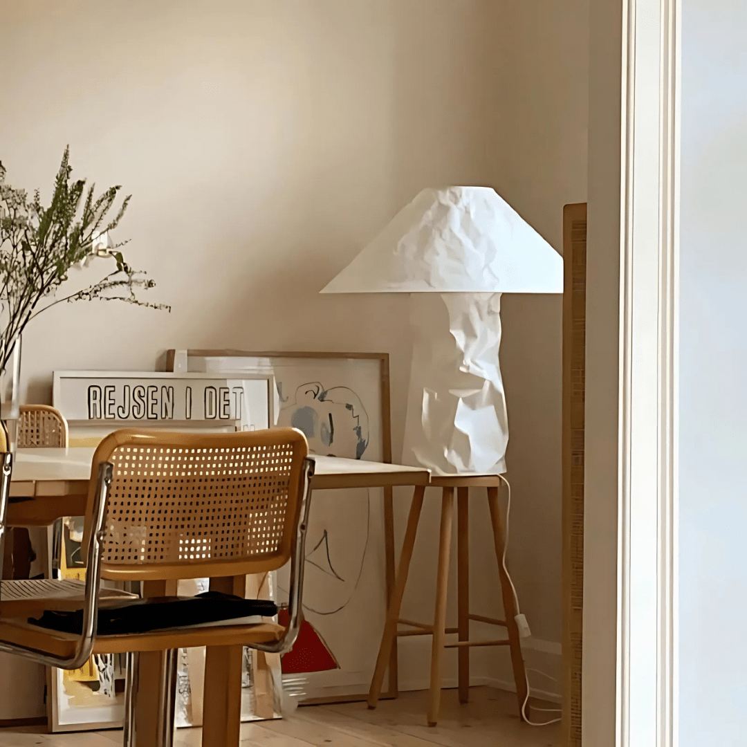 Aurelo Metal Table Lamp Series — E27 Socket Base, 90-260V AC Voltage Range