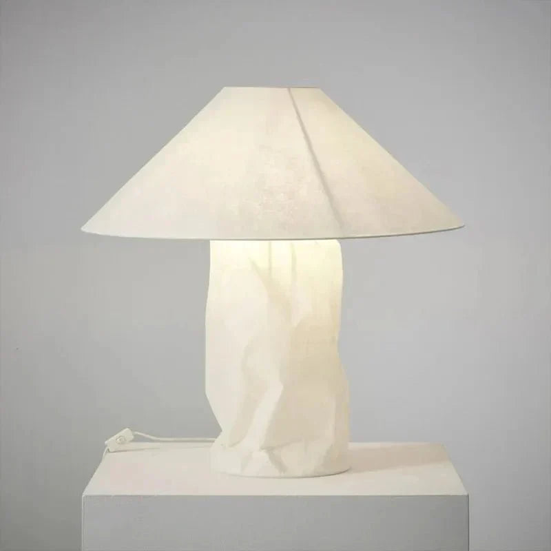 Aurelo Metal Table Lamp Series — E27 Socket Base, 90-260V AC Voltage Range
