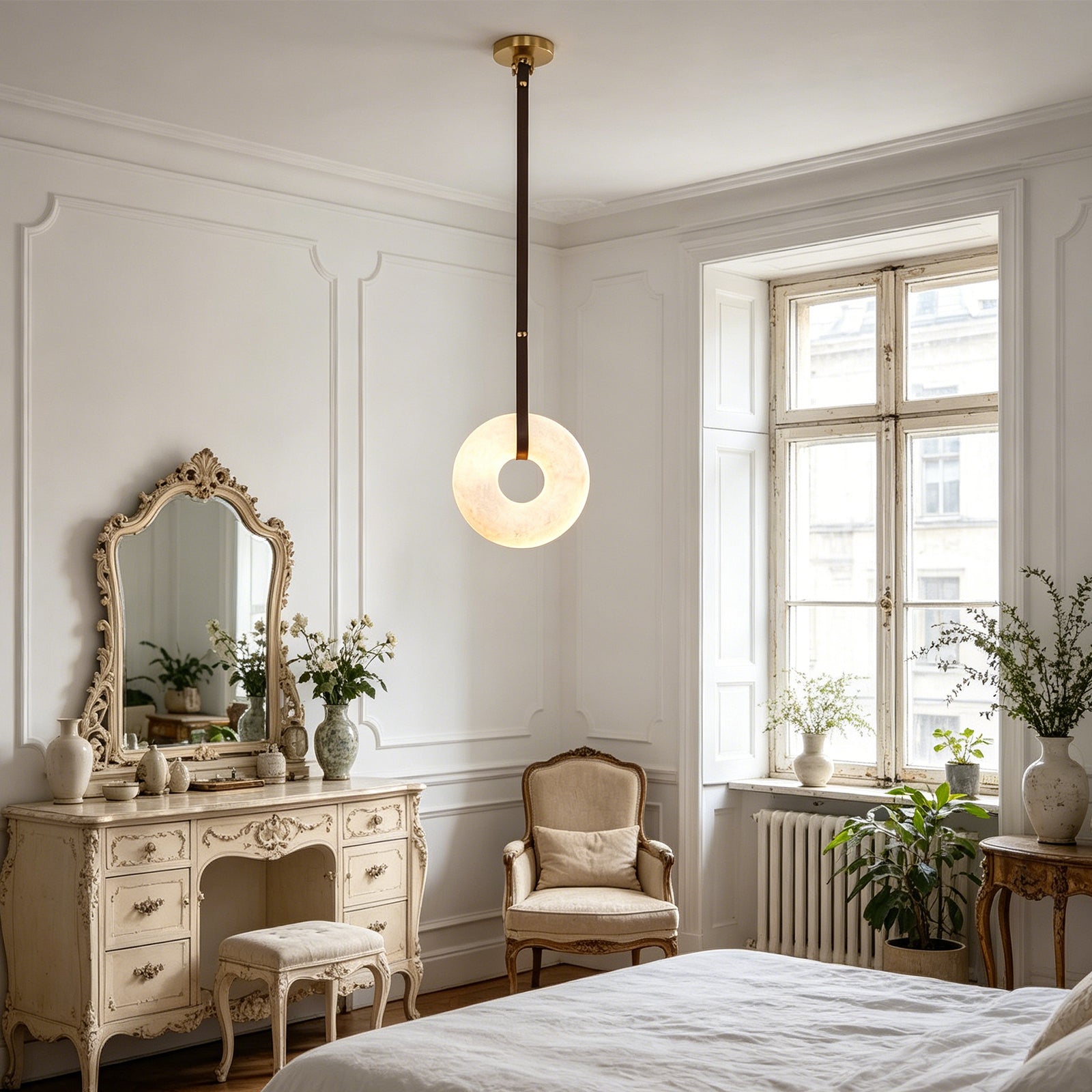 Alabaster Loop Leather Strap Pendant Light | wildoxy