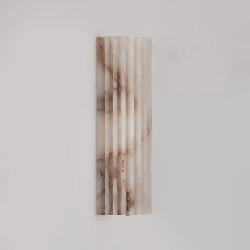 Alabaster Vertical Groove Wall Lamp | wildoxy