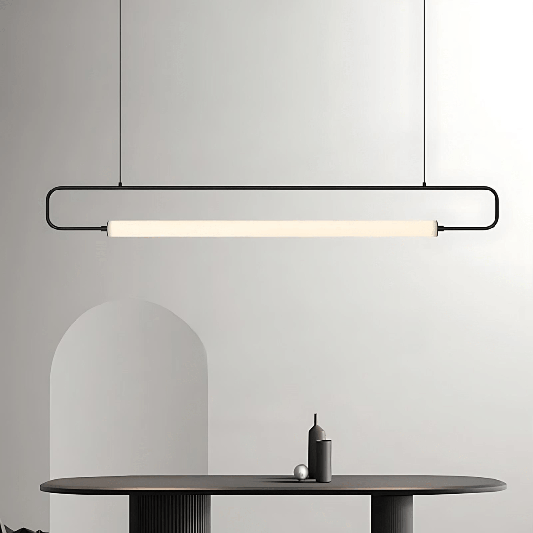 NovaLume Pendelleuchte mit Kabel und Metalloberfläche – ein LED-Leuchtmittel