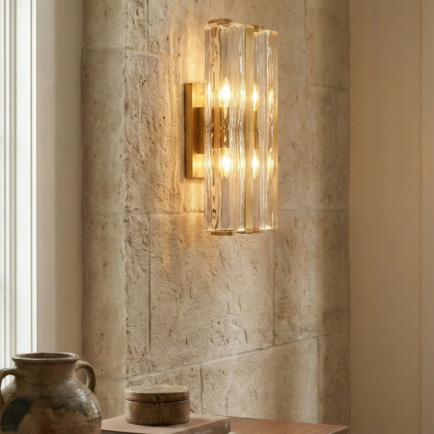 Audubonne Minimalist Crystal Column Sconce | wildoxy