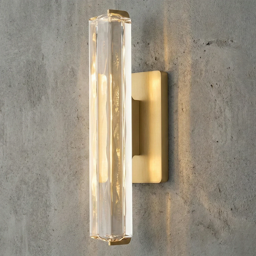 Audubonne Minimalist Crystal Column Sconce | wildoxy