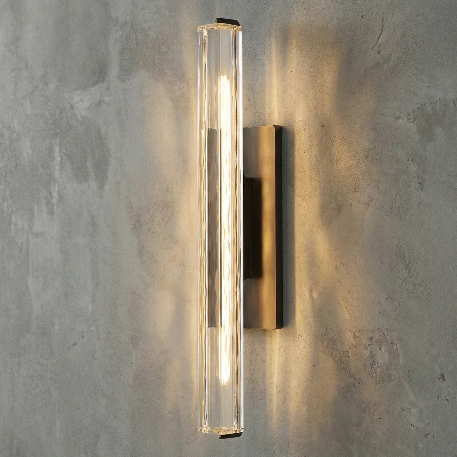 Audubonne Minimalist Crystal Column Sconce | wildoxy