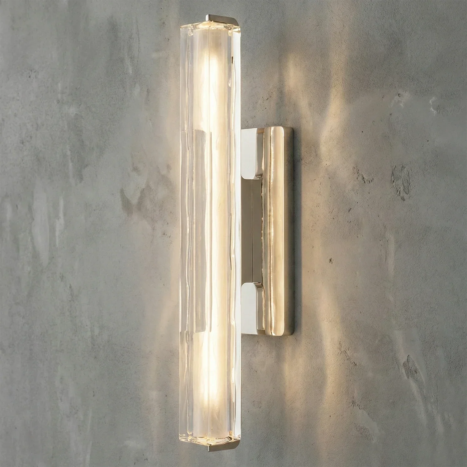 Audubonne Minimalist Crystal Column Sconce | wildoxy