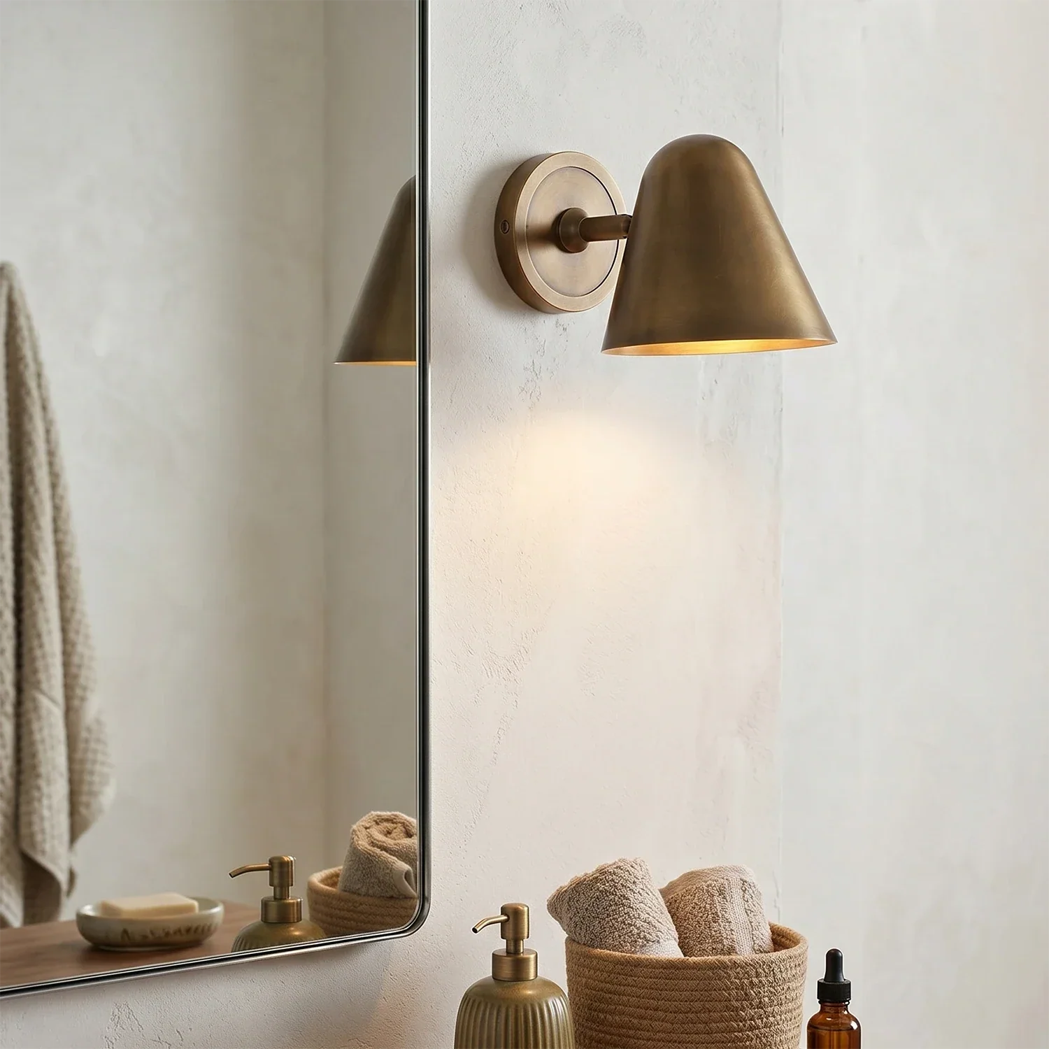 Ballstonn Brass Wall Light | wildoxy