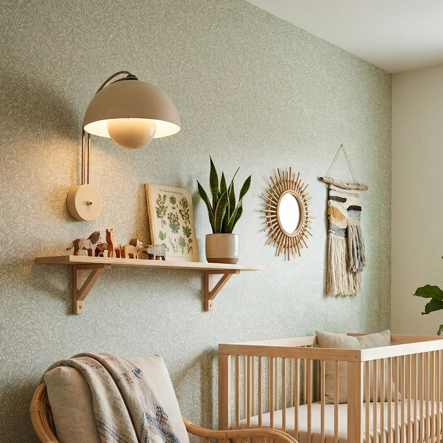 Flower VP8 Wall Lamp | wildoxy