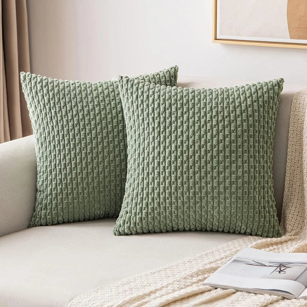 BOHOSTRIPÉ Kissen aus Cord mit Boho-Streifen