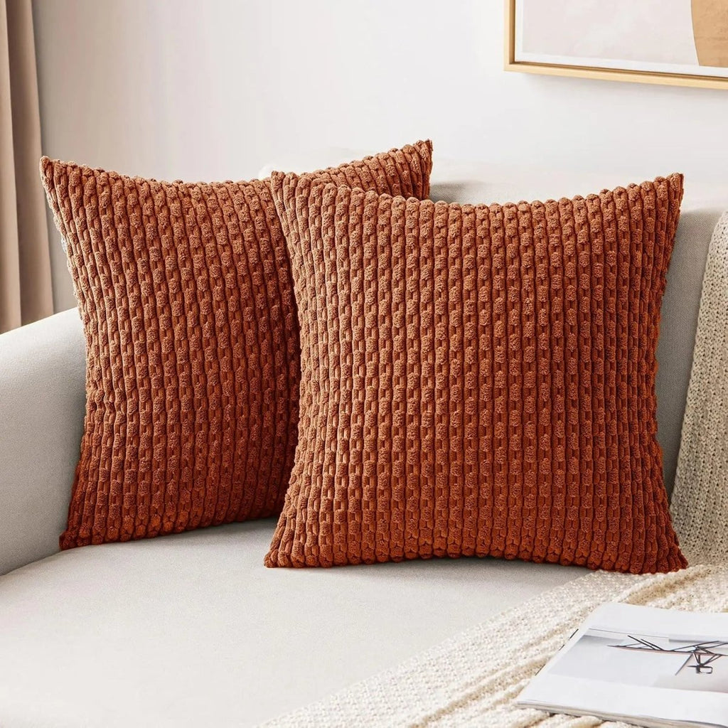 BOHOSTRIPÉ Kissen aus Cord mit Boho-Streifen
