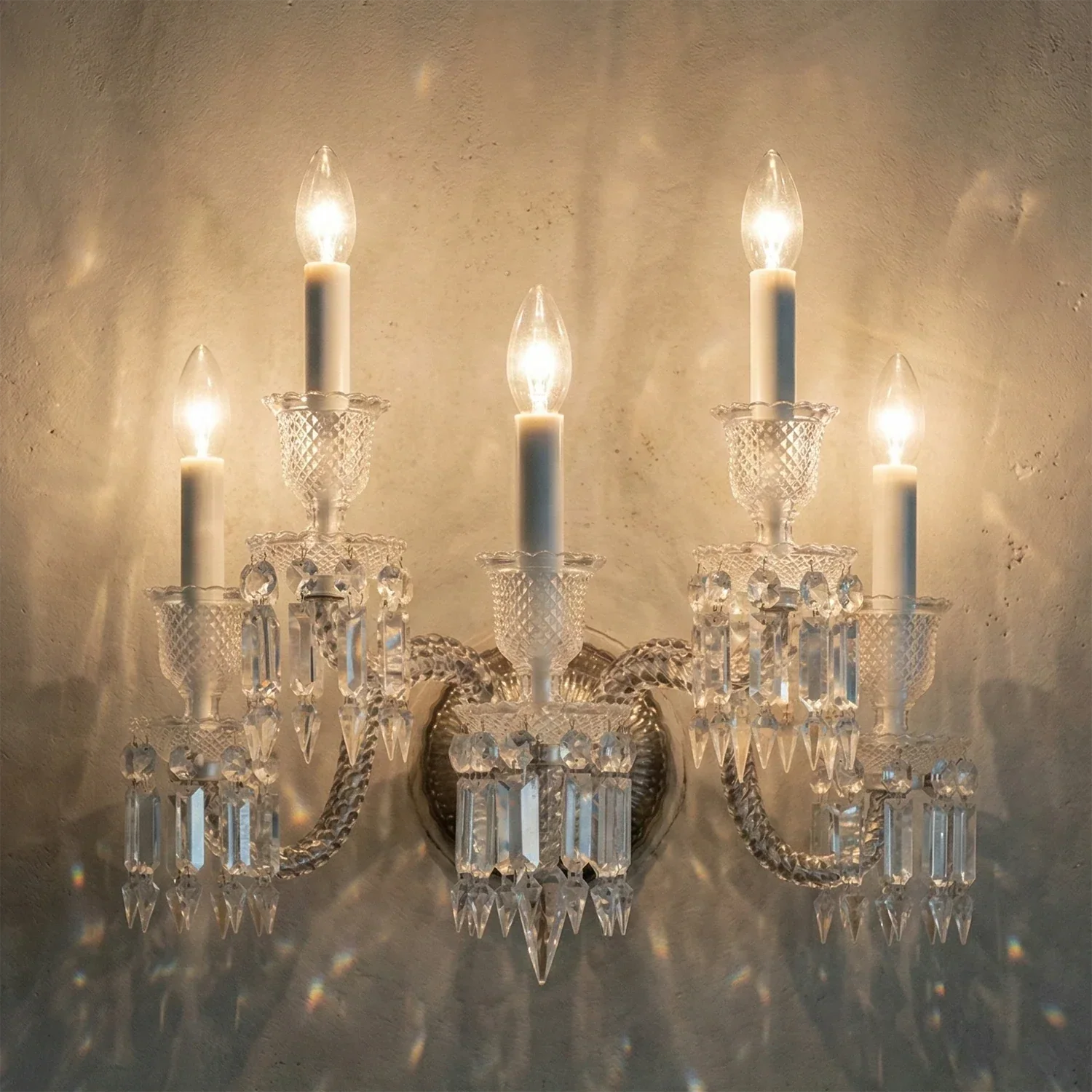 Caelum Apex Crystal Wall Lamp | wildoxy