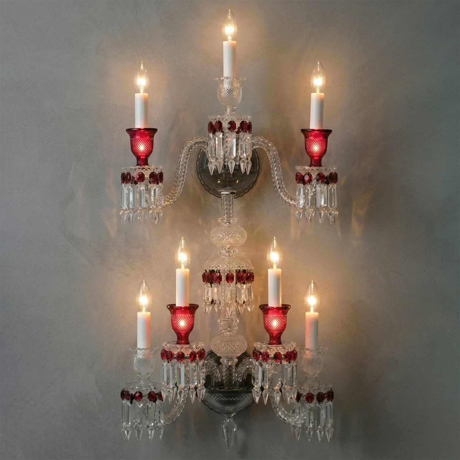 Caelum Apex Red Crystal Wall Lamp | wildoxy