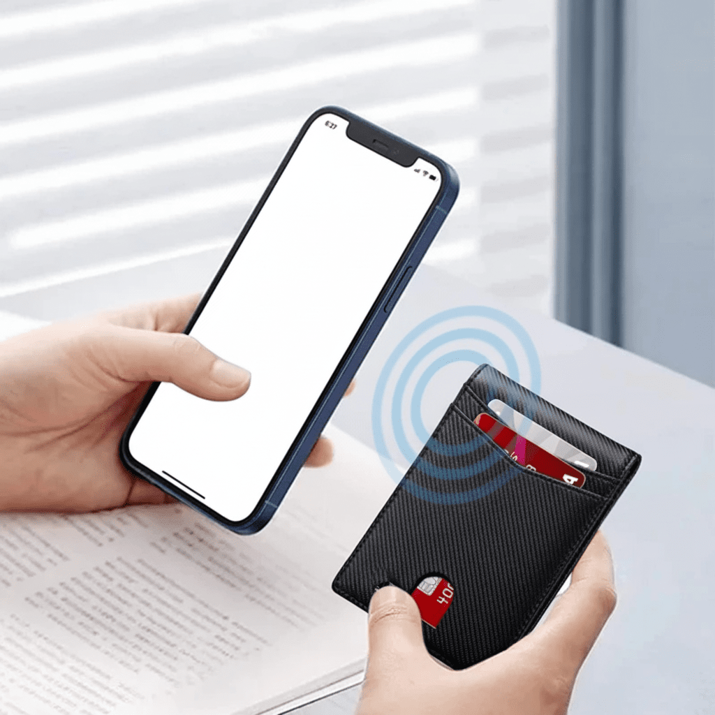 Carboshield 超薄 RFID 卡片保护套 — 轻薄便携设计