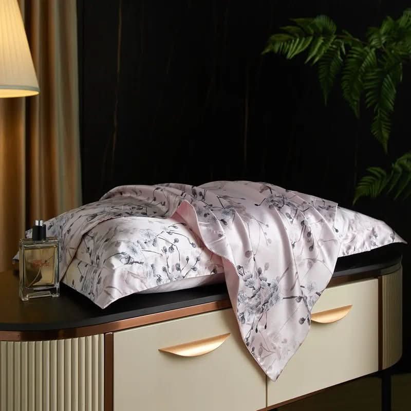 Caressence Mulberry Silk Pillowcase — Smooth Finish, Breathable Weave