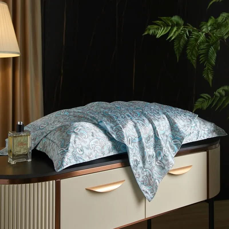 Caressence Mulberry Silk Pillowcase — Smooth Finish, Breathable Weave