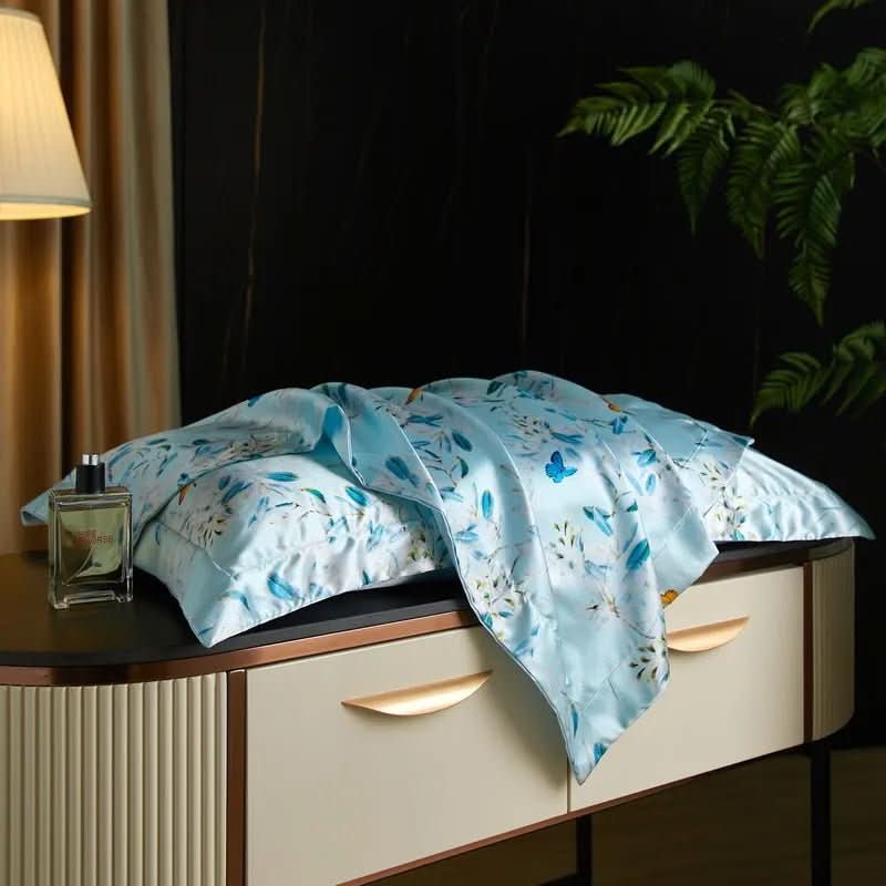 Caressence Mulberry Silk Pillowcase — Smooth Finish, Breathable Weave