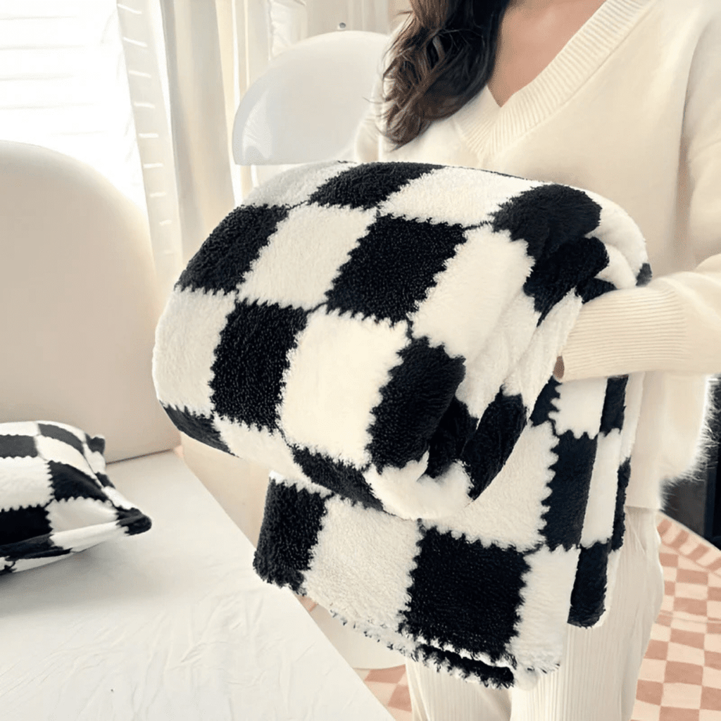 بطانية صوفية لجميع الفصول Casafluff — طبقة فائقة النعومة وخفيفة الوزن
