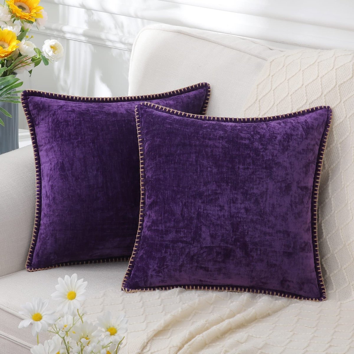 Coussin décoratif moelleux en chenille Chenilux — Tissage luxueux au toucher doux