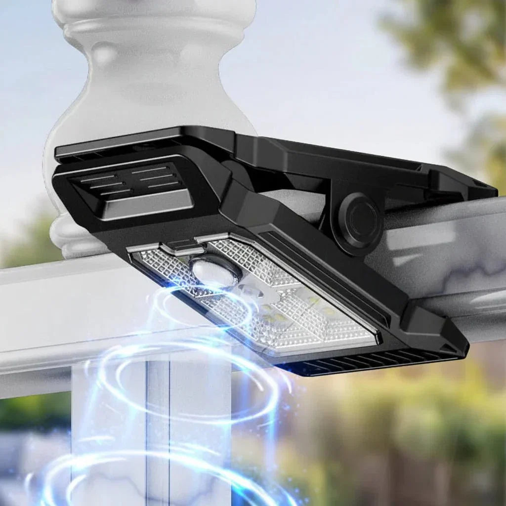 ClipGlow napelemes csíptetős lámpa — kompakt, vezeték nélküli rögzítés, automatikus alkonyérzékelő