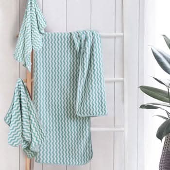Elysoria Coral Weave Towels — Quick Dry, Highly Absorbent, Plush Durable