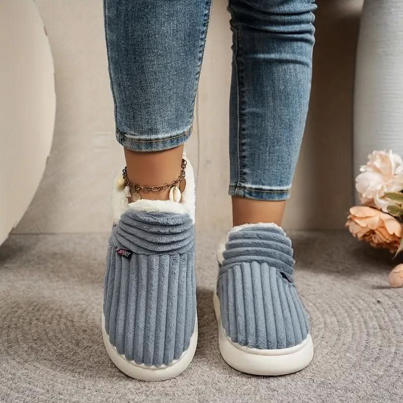 COZYWALK 冬用あったかスリッパ - 保温性のある内側、クッション性のあるフットベッド