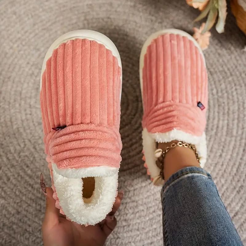 COZYWALK 冬用あったかスリッパ - 保温性のある内側、クッション性のあるフットベッド
