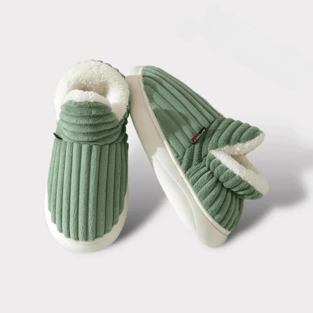 COZYWALK 冬用あったかスリッパ - 保温性のある内側、クッション性のあるフットベッド