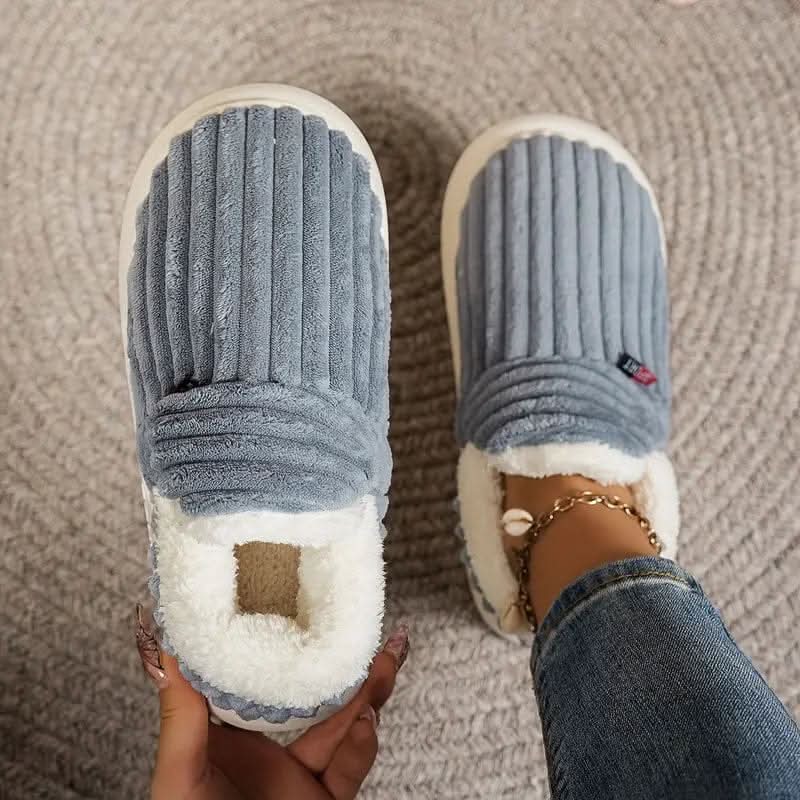 COZYWALK 冬用あったかスリッパ - 保温性のある内側、クッション性のあるフットベッド