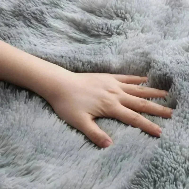 Tapis en laine douce Creamora, blanc crème, texture moelleuse sous les pieds
