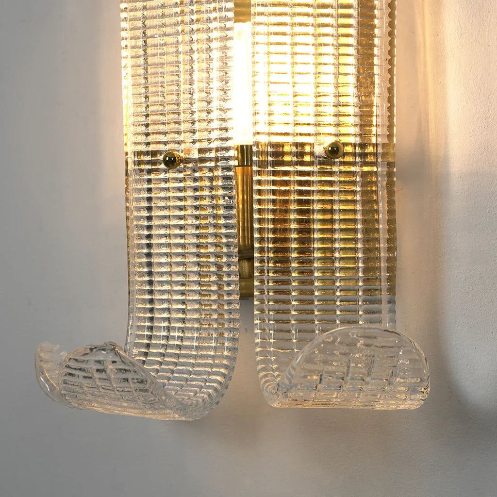 Curved Glass Slat Drum Wall Lamp | wildoxy