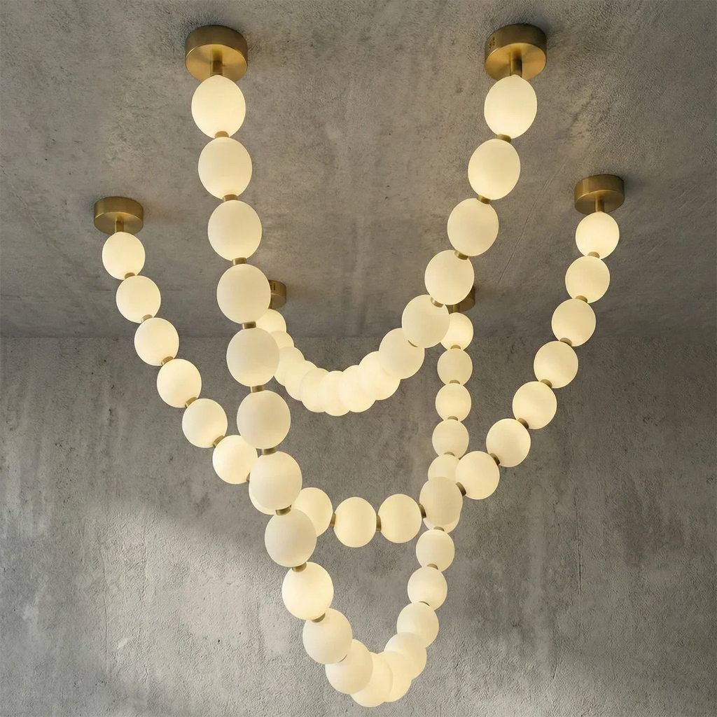 Dazzling Pearl Necklace Chandelier | wildoxy