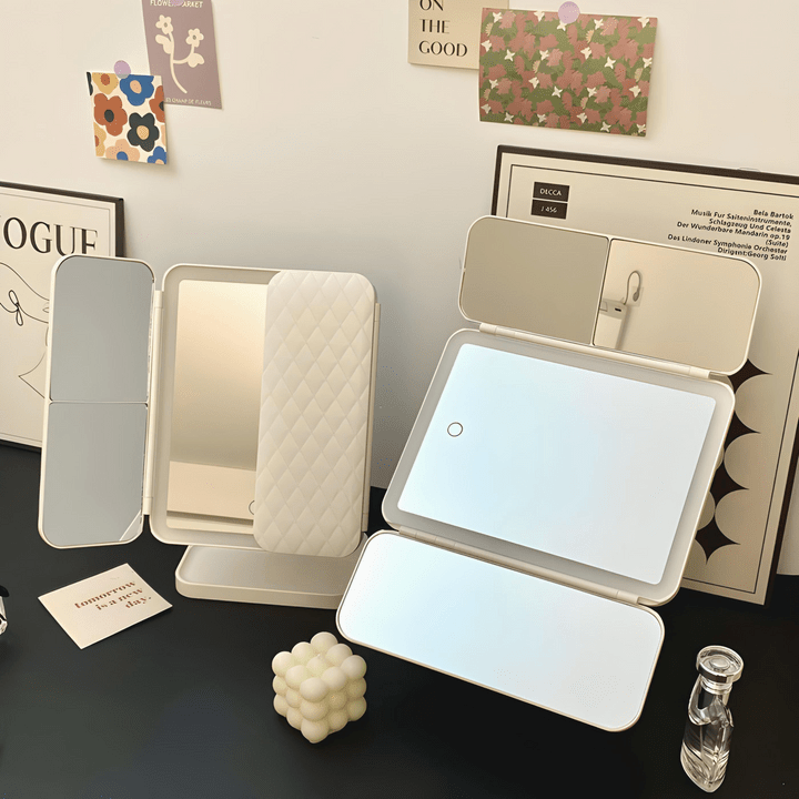 DETAILLOOK Nastavitelné osvětlené kosmetické zrcátko — přesné zvětšení, skládací konstrukce, nabíjení přes USB-C